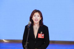 <b>山东省政协委员刘霞：甘当“泥腿子”守</b>